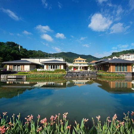 Shenzhen Silver Lake Conference Center Hotel Екстериор снимка
