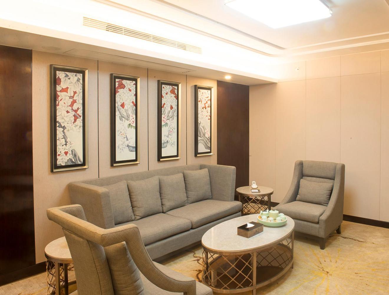 Shenzhen Silver Lake Conference Center Hotel Екстериор снимка