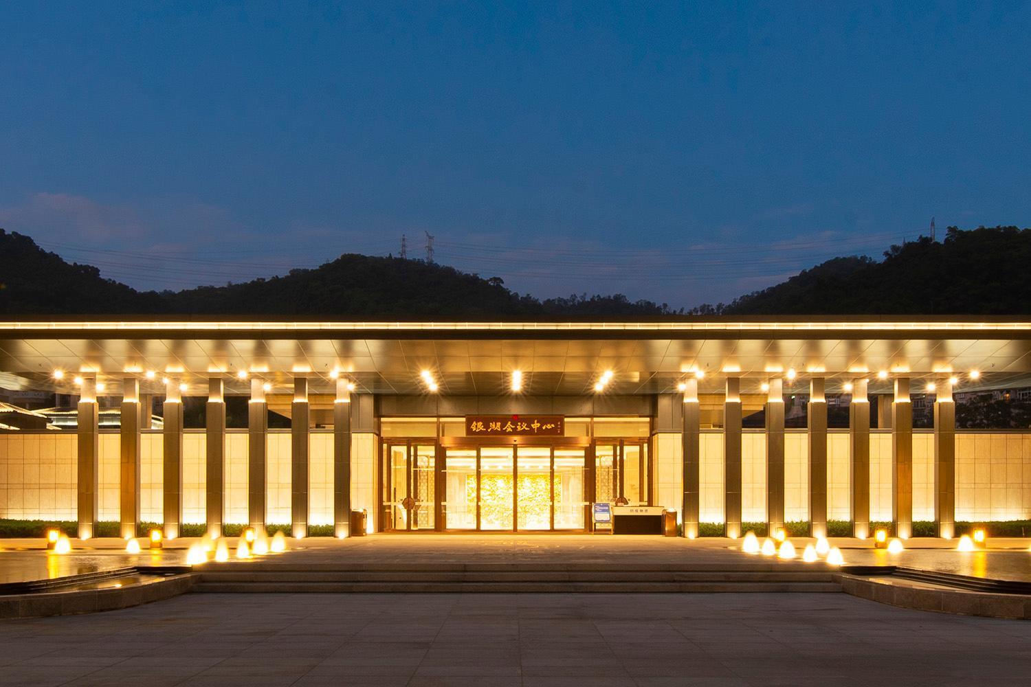 Shenzhen Silver Lake Conference Center Hotel Екстериор снимка